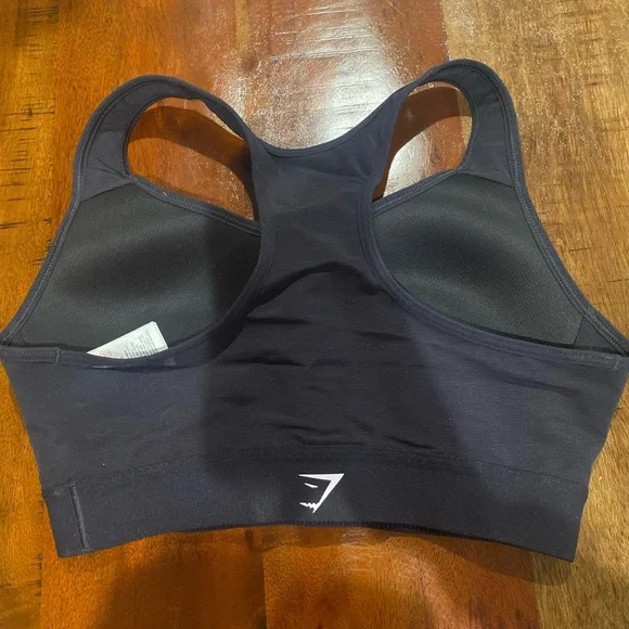 Gymshark sports bra - Picture 1 of 4